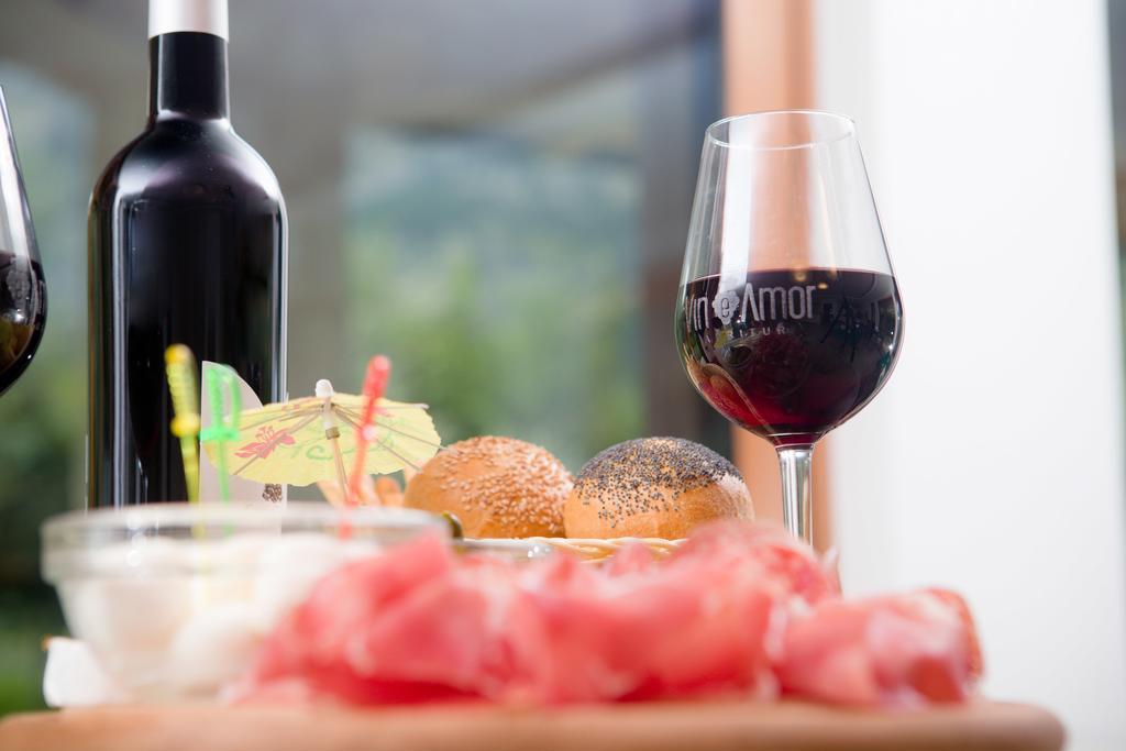 Agriturismo Vin E Amor Dro Luaran gambar